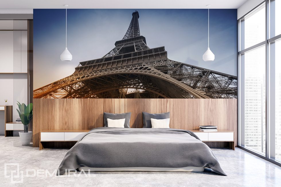 Resting under the cult tower Eiffel Tower wallpaper mural Photo wallpapers Demural